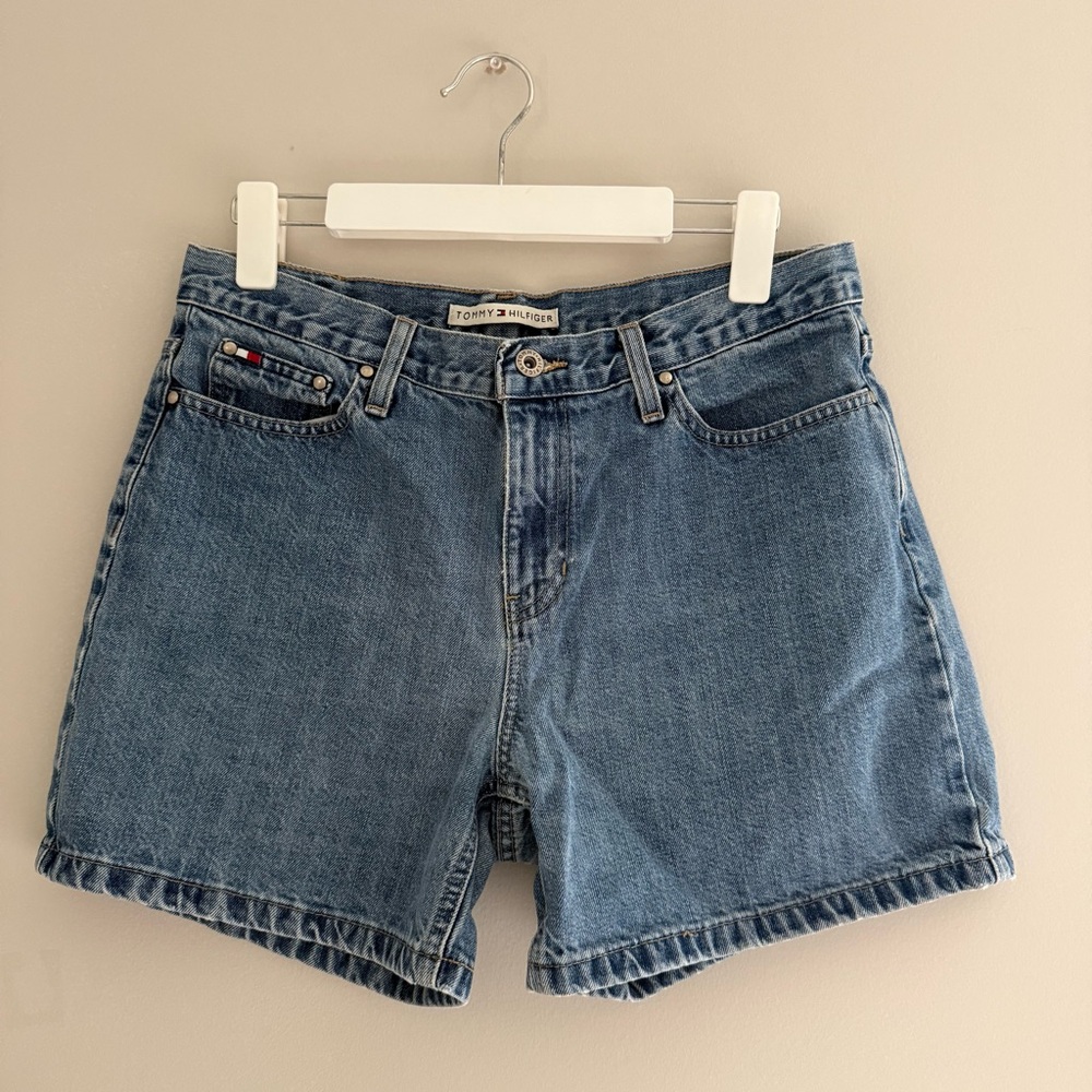 Tommy Hilfiger Vintage Blue Denim Women's Shorts Size 8